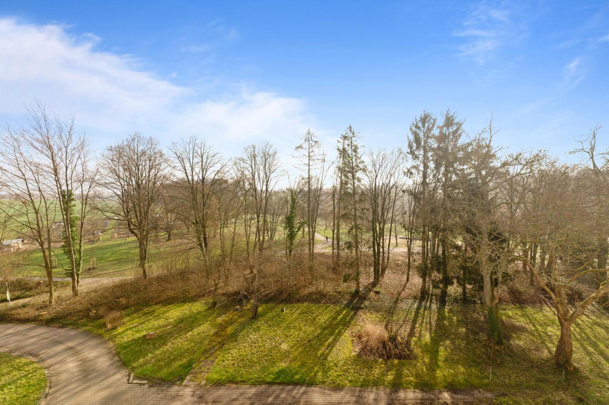 Roomfall Am Kurpark Mit Blick Ins Gruene-Parkplatz-Waschmaschine-Kueche-Wifi Bad Rappenau Zewnętrze zdjęcie